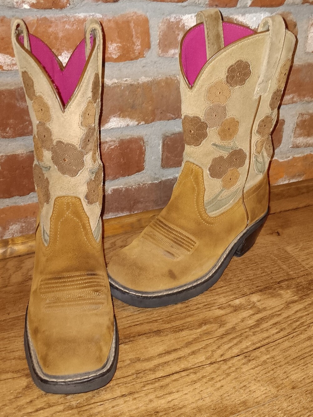 Ariat Doll Baby Floral Boots 7 - Picture 2 of 11